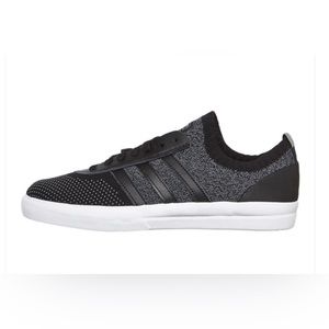 NEW WITHOUT BOX Adidas Primeknit Lucas Puig